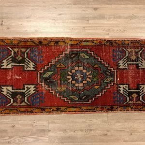 Red Door Rug, Turkish Door Mat, Oushak Door Mat, Antique Door Mat, Vintage Door Rug, Ethnic Door Mat,Small Rug,  3'.4