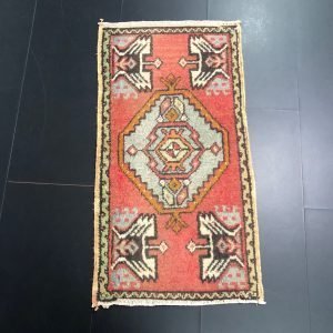 Antique Small Rug, Vintage Handmade Rug, Turkish Medallion Design Rug, Faded Small Rug, Oushak Doormat, Ethnic Rug, 3 ft x 1.6 ft, SKU:62