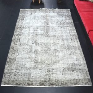 Faded Gray Hand Knotted Wool Distressed Rug